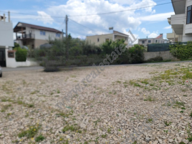 Land for sale in Bektash Berberi street in Tiana.&nbsp;
The land offers a surface of 550 m2.
It is